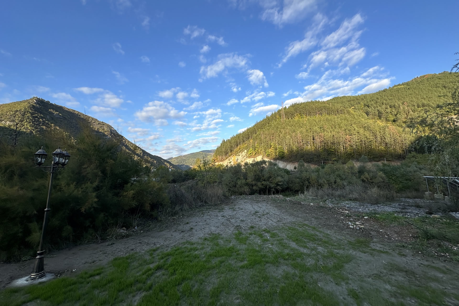 devin river